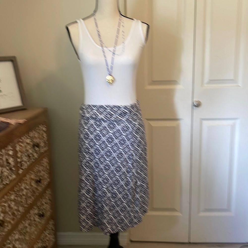 Max Studio skirt